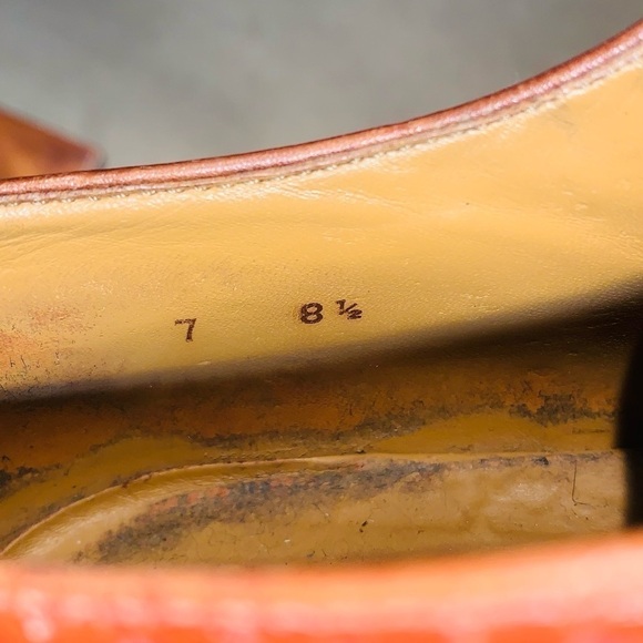 Oliver Francois Ausoni Wingtip Leather Oxfords. - Picture 13 of 14